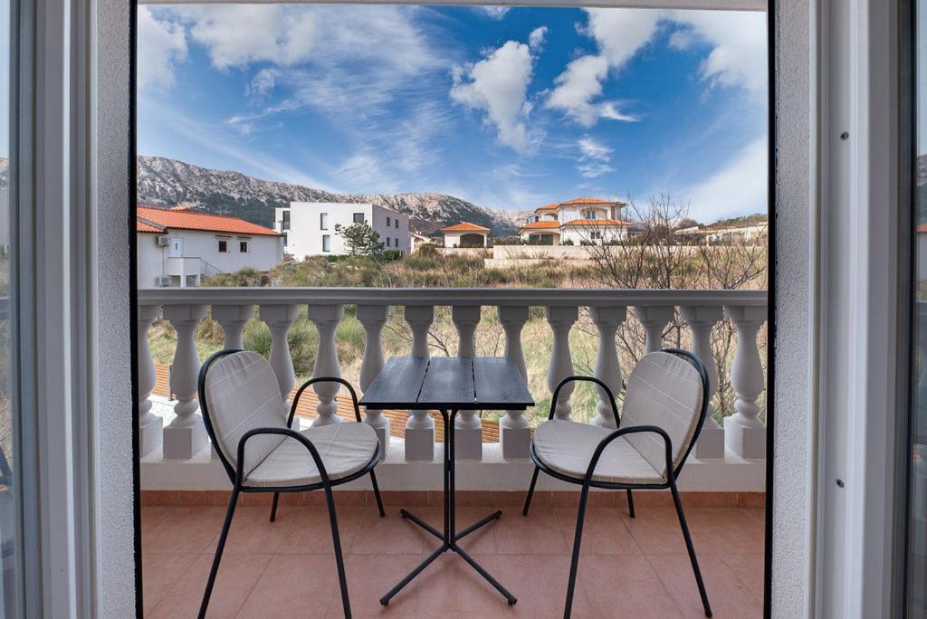 Bed & Breakfast Dosen III Baška Buitenkant foto