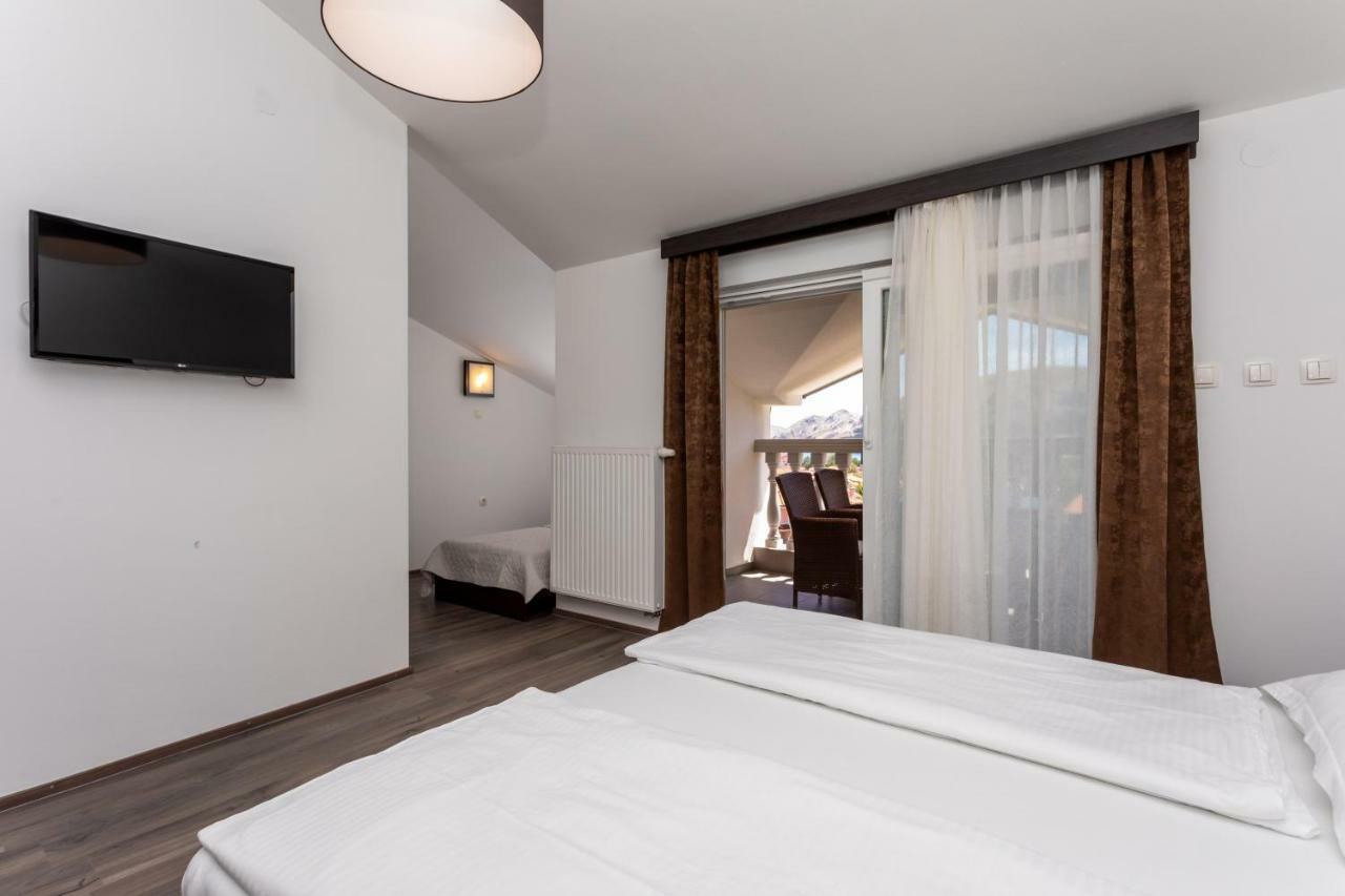 Bed & Breakfast Dosen III Baška Buitenkant foto